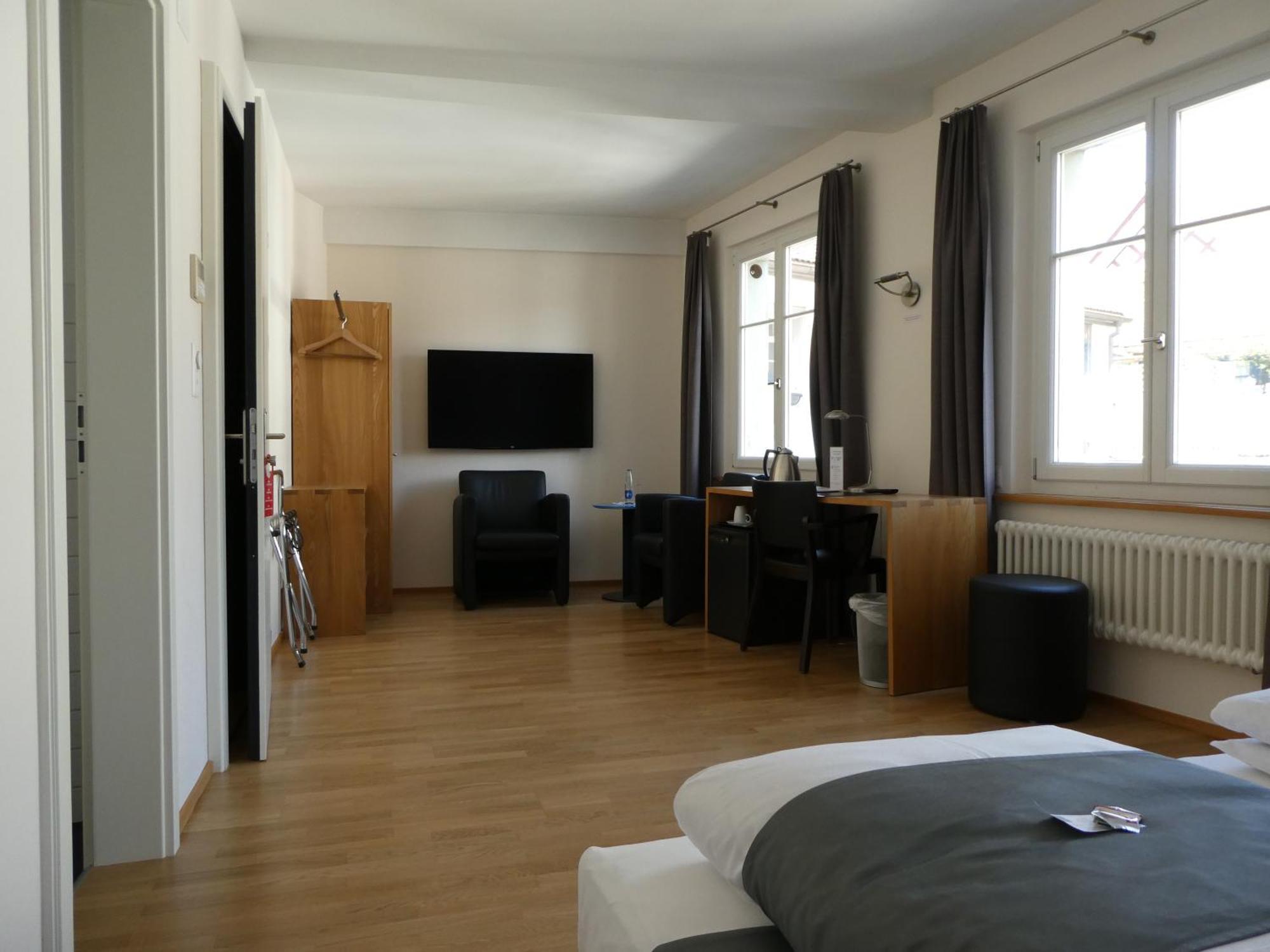 Hotel Le Lion - Self Check-In Bischofszell Dış mekan fotoğraf